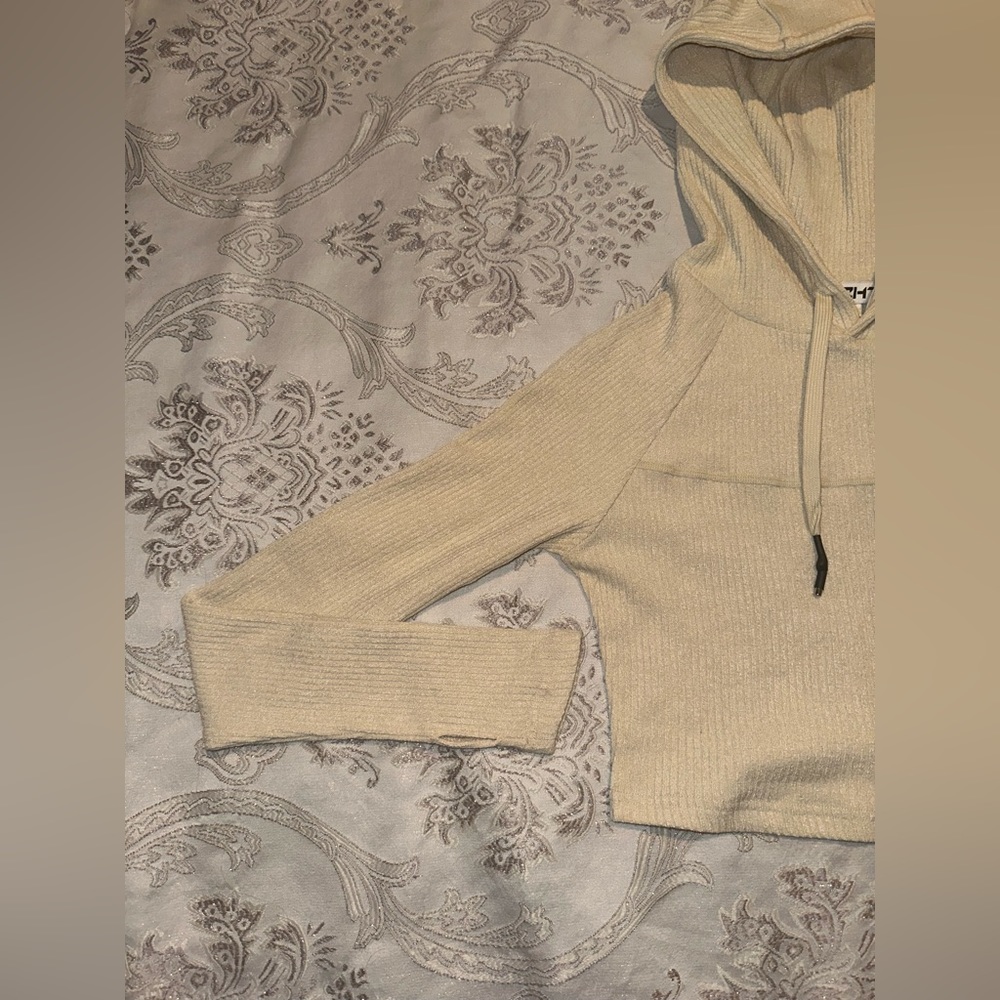 ECHT Small Cream Cropped Sweater Top - Picture 3 of 5